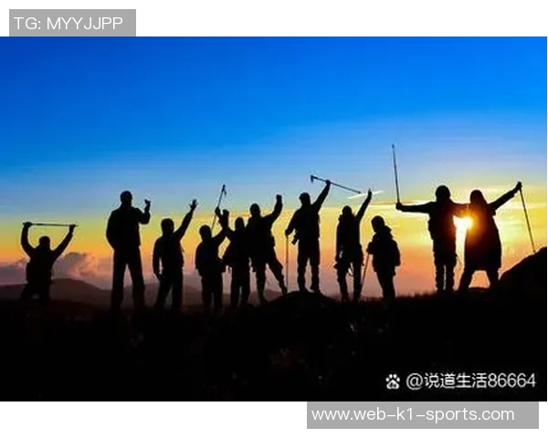 蓝十字对决强敌展现实力与团队合作的精彩瞬间